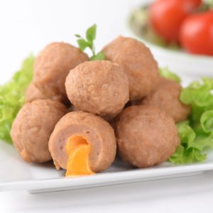 10 BP09 F91253 cheese meat ball